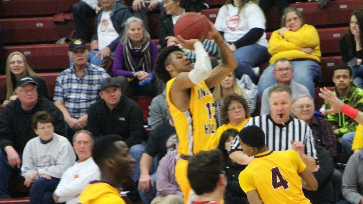 Whoever signs Tre Hansbrough is going to get a steal... 6-3 available scoring guard, D1 transfer!