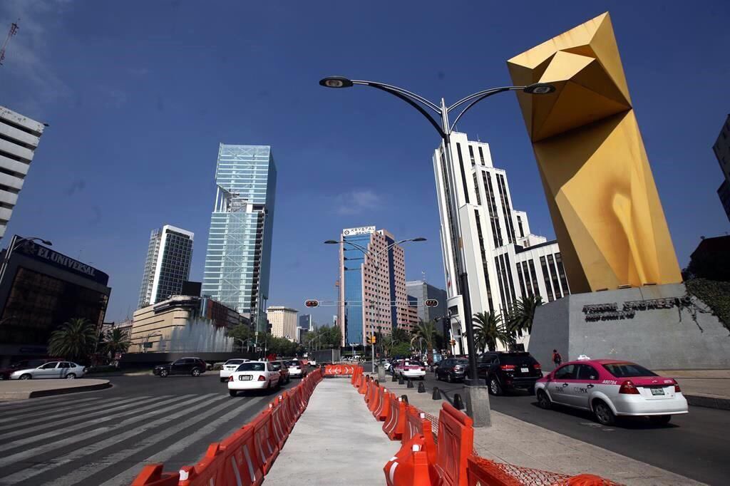 pasotti's tweet photo. Organizaciones civiles respaldan proyecto de construcción de Línea 7 del @MetrobusCDMX.
 https://t.co/b9sSMtD8Na https://t.co/95CjPsSjev