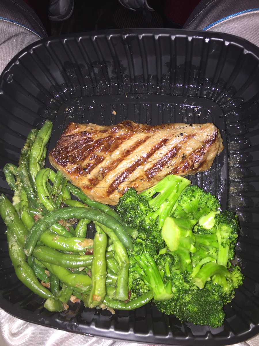 Kingsugarfoot's tweet photo. Post workout also had a low-fat chocolate within first 45in https://t.co/QoxlVF2hqI