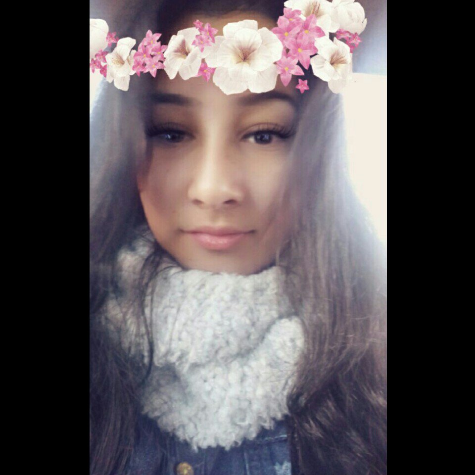 Elisandravera1's tweet photo. #NuevaFotoDePerfil https://t.co/xXCxcmmBjM