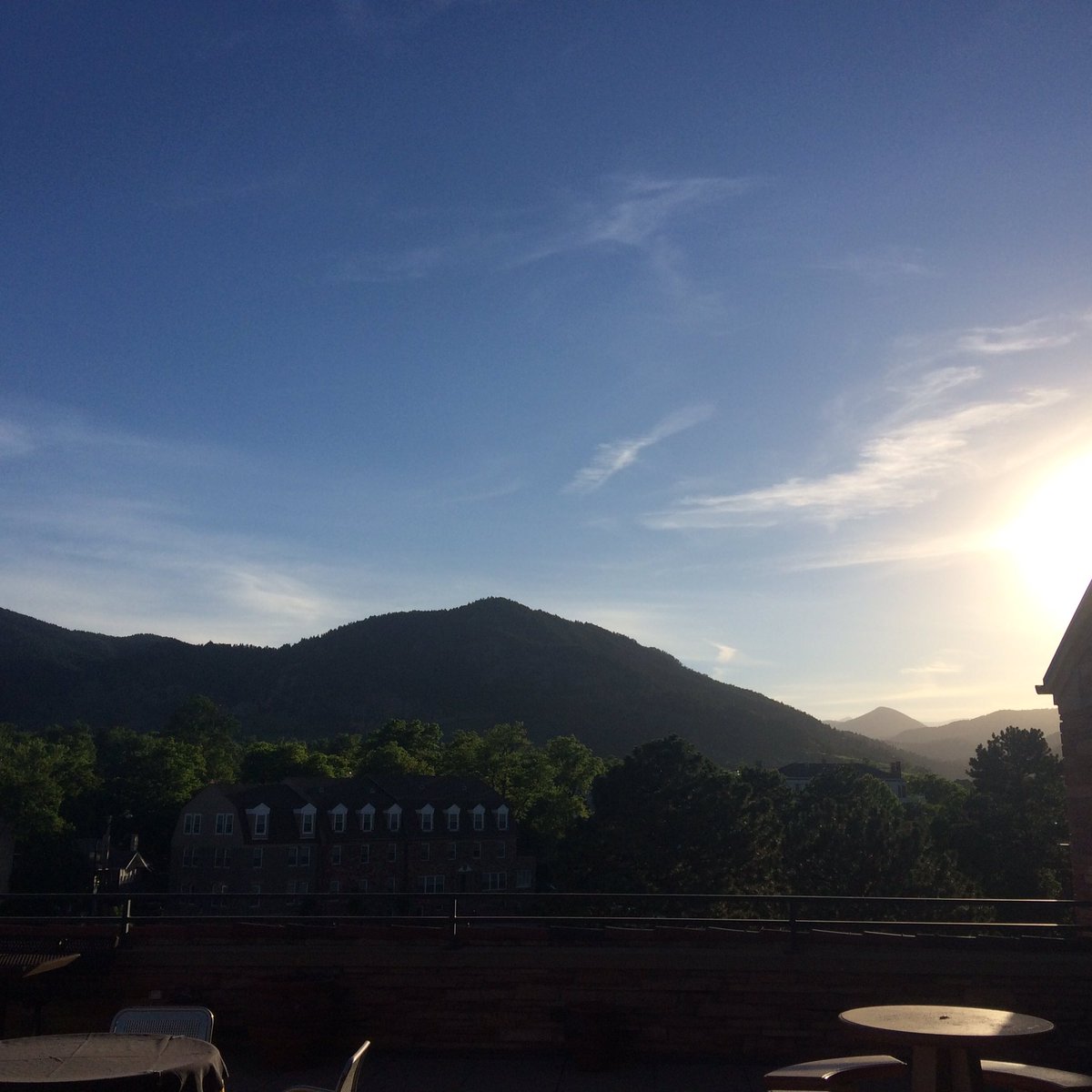 laura_hayess's tweet photo. Some views at the #RHESSI16 welcome reception #boulder #colorado https://t.co/AQ0aj6iKYG