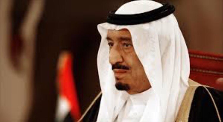 الجود شيخ تملكه عدة أطراف
بس المراجل حالفه أنّك ولدها
 كن العلوم الطيبة عندك أهداف
صارت فريسة وأنت كنّك أسدها
#تميم_الدجال #سلمان_العز 🇸🇦