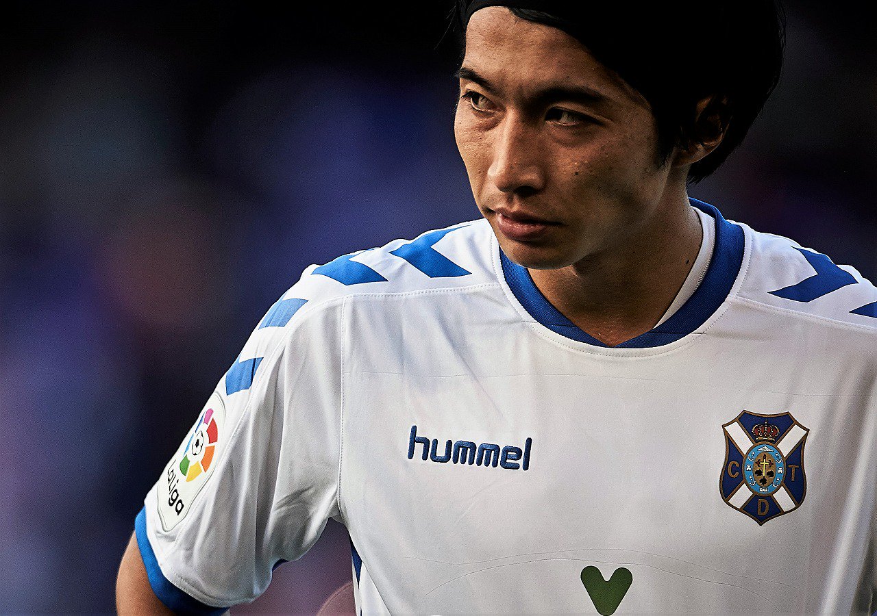 サッカーダイジェスト 柴崎岳をあの老舗メディアがベタ褒め ガクは完璧なまでにクールな ピッチの支配者だ サッカーダイジェスト T Co Za3rwgb2kb 柴崎岳 Laliga テネリフェ Gaku 日本代表 Antlers 鹿島 鹿島アントラーズが好きな人rt