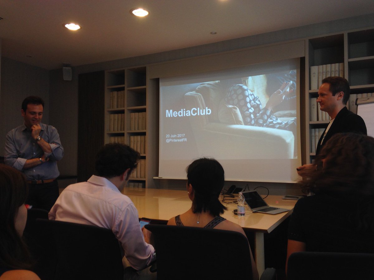 QolonisGame's tweet photo. Ce matin c'est #PetitDejeuner sur les #ChampsElysees au médiaClub avec l'équipe de @PinterestFR #startup #networking #Paris #Qolonis https://t.co/NfNOriycet