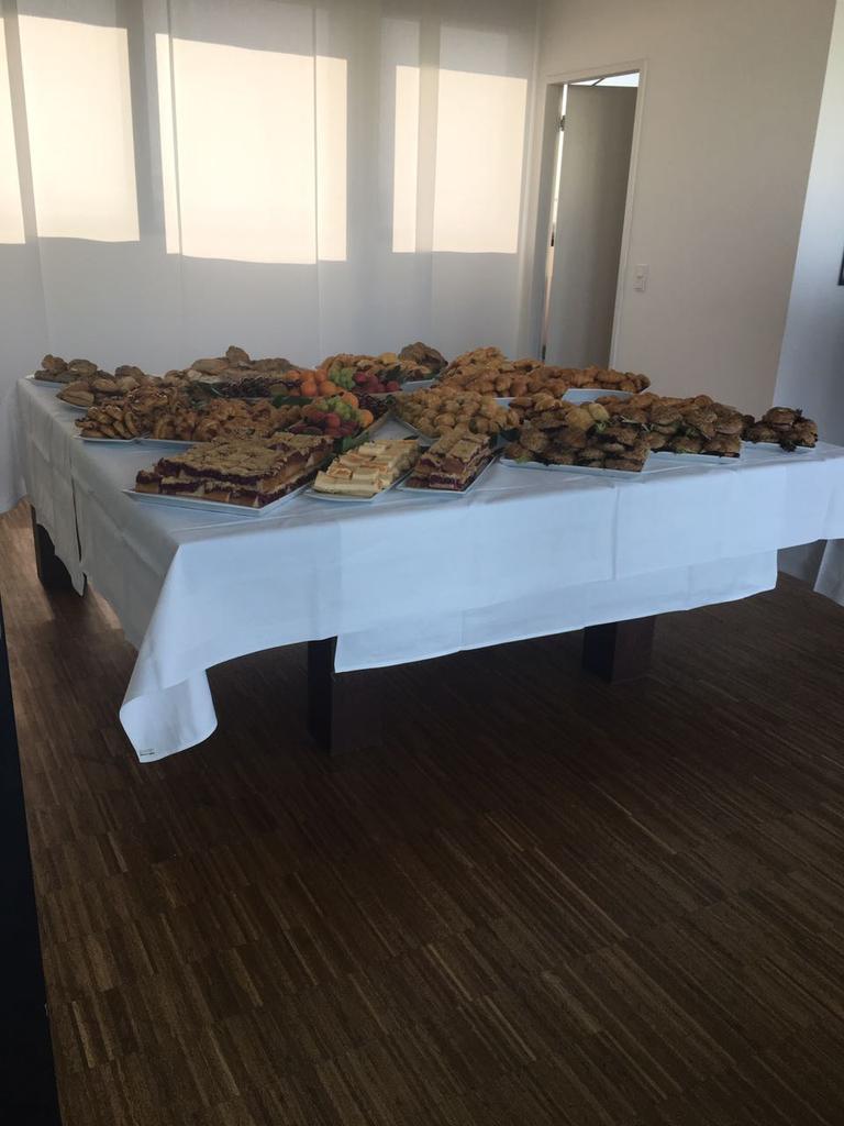 DamconGmbH's tweet photo. Für das leibliche Wohl ist auch gesorgt. Lecker und vielen Dank! #ExpertEvent #onpage #seo #damcongmbh #OnlineMarketing https://t.co/twepD6xuT2