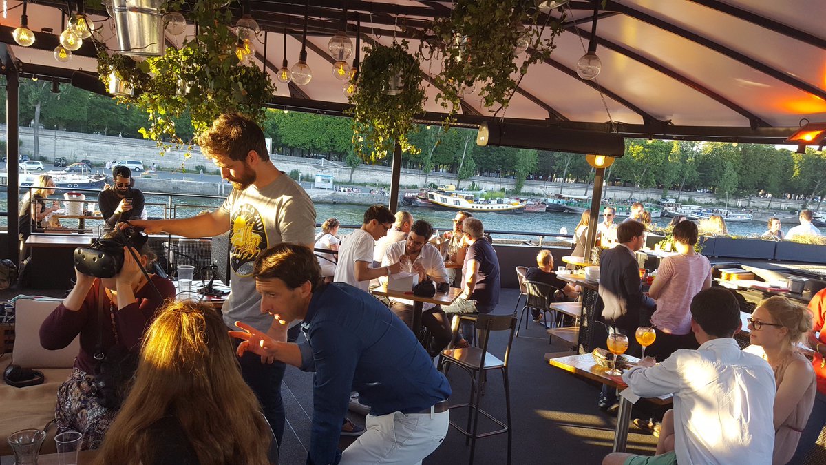 rvfrance's tweet image. Nous étions au @FlowParis pour le concert de @Ollebirde retransmit en live 360° par @Moove_Studio ! urlz.fr/5qAT