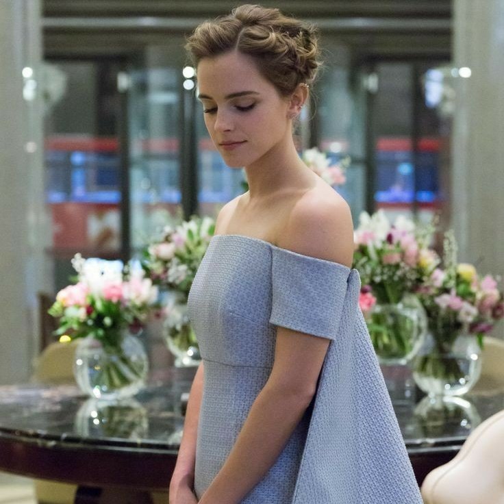 WonderousReader's tweet image. #NewProfilePic