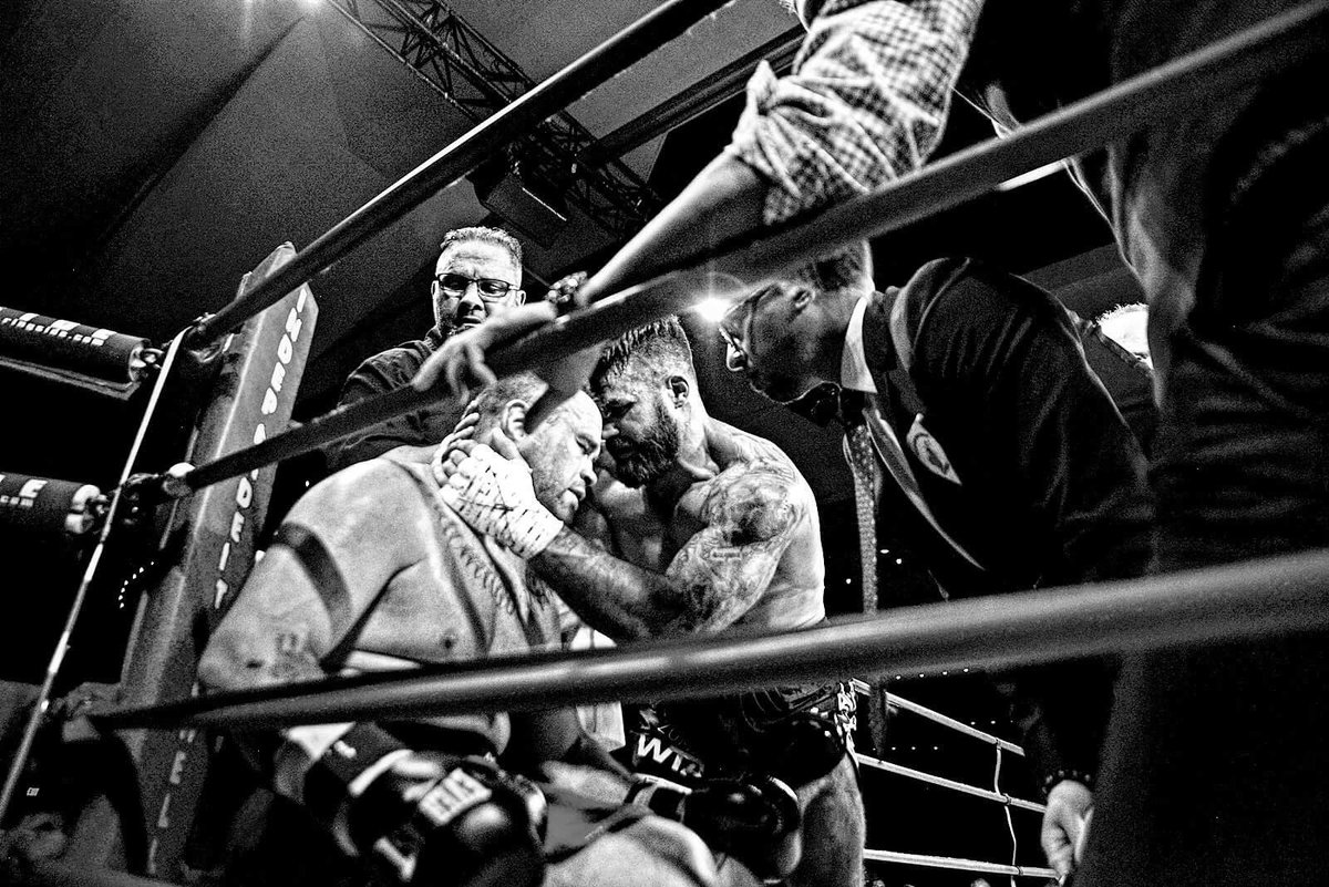 BraidwoodBoxing's tweet photo. https://t.co/CSMJtAxTUB