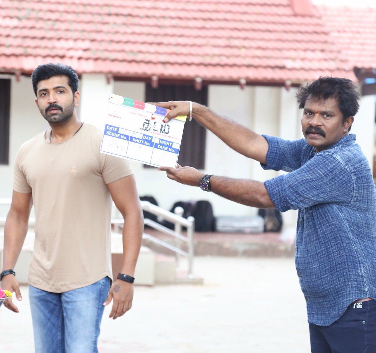 #Thadam ... sentiments continue.... first day.. first shot.. #dirHari 🎬😊 #AV24 #dirMagizhThirumeni #Redhan <a href="/inder3kumar/">Inder Kumar</a>