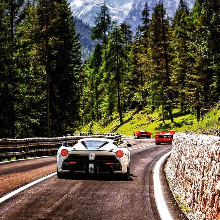 LuxifyOfficial's tweet photo. #Luxury squad goals - https://t.co/UckFH8TNSG https://t.co/PiK99qb8gI