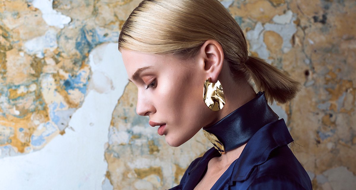 BAZAARAustralia's tweet photo. The cult-status items that put these 7 Aussie fashion labels on the map. https://t.co/BvsFvif4sB https://t.co/lMPnV1CeWU