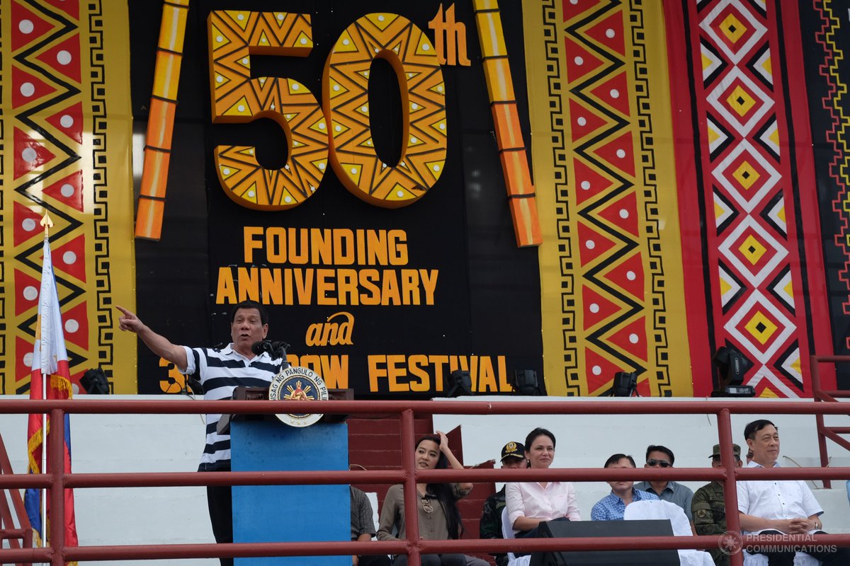 pcogovph's tweet photo. Pres. Duterte leads 50th founding anniversary of Agusan del Norte. #PartnerForChange https://t.co/SPmQ4QnvZT