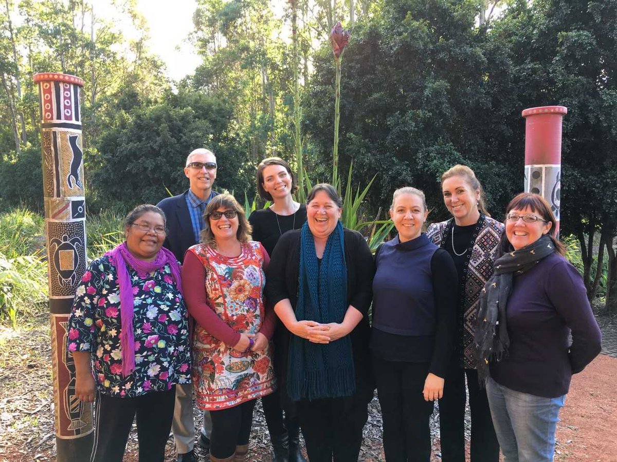 Rocking #Indigenous Yarning the Way project on access 2 #university &amp; #VET <a href="/fischettij/">John Fischetti</a> <a href="/MareeGruppetta/">Maree Gruppetta</a>, IKE  &amp; Bachelor <a href="/Deakin/">Deakin University</a> <a href="/Wollotuka/">Wollotuka</a>
