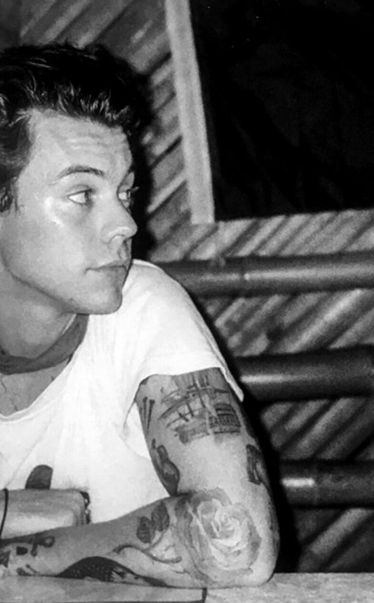 1D_ZquadVoto's tweet photo. My #TeenChoice nominee for #ChoiceMaleArtist is @Harry_Styles https://t.co/YYZMUdaB6F
