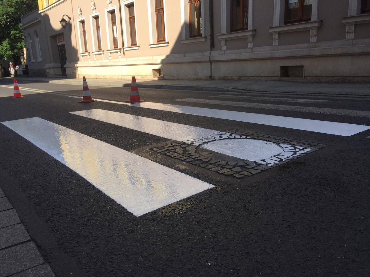 QuallyPL's tweet photo. Pedestrian Crossing in Krotoszyn, Poland - with Natural Nanotubes and Natural Nanoplates #nbdfarben #nanotechnology #qually https://t.co/fJVgbtHJCu