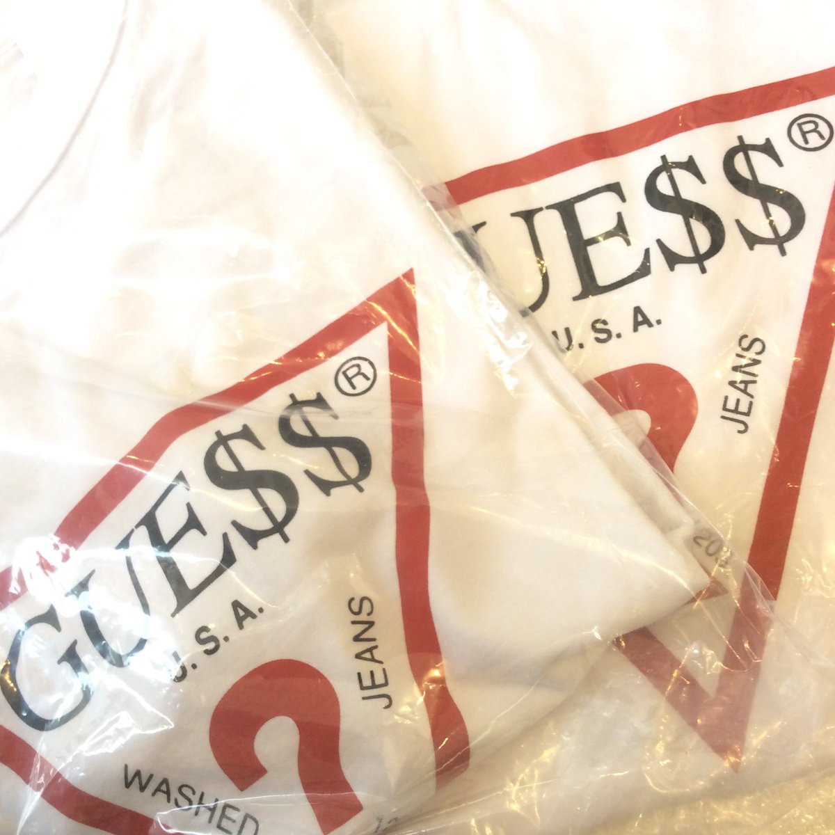 GUESS ORIGiNALS×A$AP ROCKY今期も注目のコラボアイテムが6月23日(金曜) 12時より発売❗️今回はレディースも展開します 今回も即完売が予想されます❗️気になる方はお気軽にお問合せ下さいさい
沖縄県那覇市松尾2-8-4  2F
098-861-5288