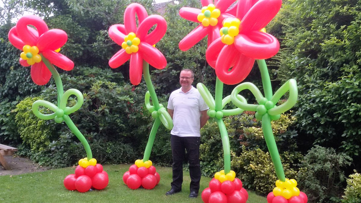 Its the day of the triffids #unusual #balloons #wow