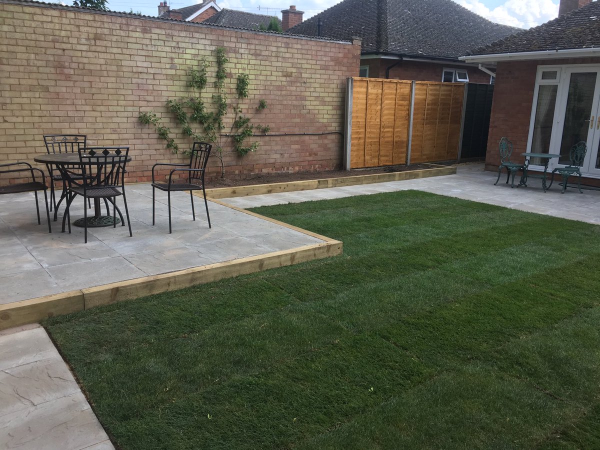 Diggsgardens4's tweet photo. Another happy customer #diggsgardens4 #landscaping #business #garden #worcester #turfing #patios #fencing #fullgarden https://t.co/omdw6cQm3u