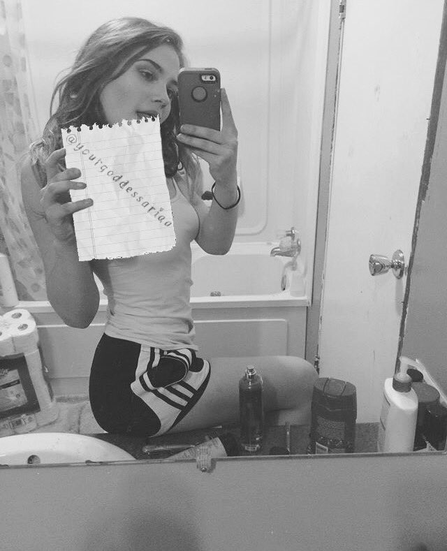 goddessariaa's tweet photo. here's your verification. don't waste anymore of my time losers.
#findom #paypig #finsub #paypigs https://t.co/nBfSKDxATo