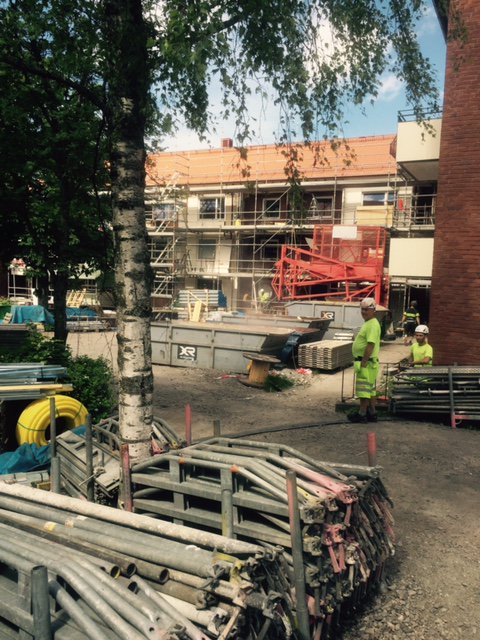 Falköpings Hyresbostäder har fått 6,1 miljoner i statligt stöd för renovering och energieffektivisering. passivhuscentrum.se/nyheter/falkop…