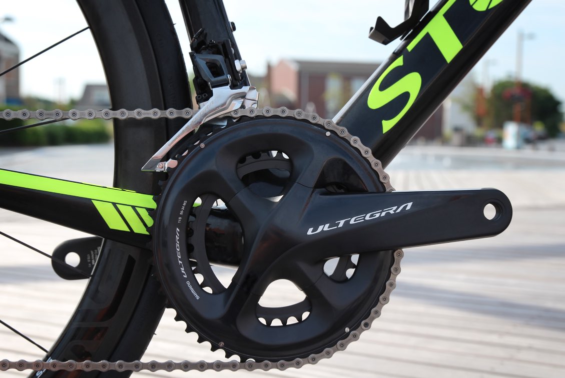 StormBikesNL's tweet photo. De eerste nieuwe Shimano Ultegra R8000 groep is in Petten! En die hebben we natuurlijk op een hele mooie Levante gemonteerd 😃@BeukersPetten https://t.co/JVgoXQEGIV