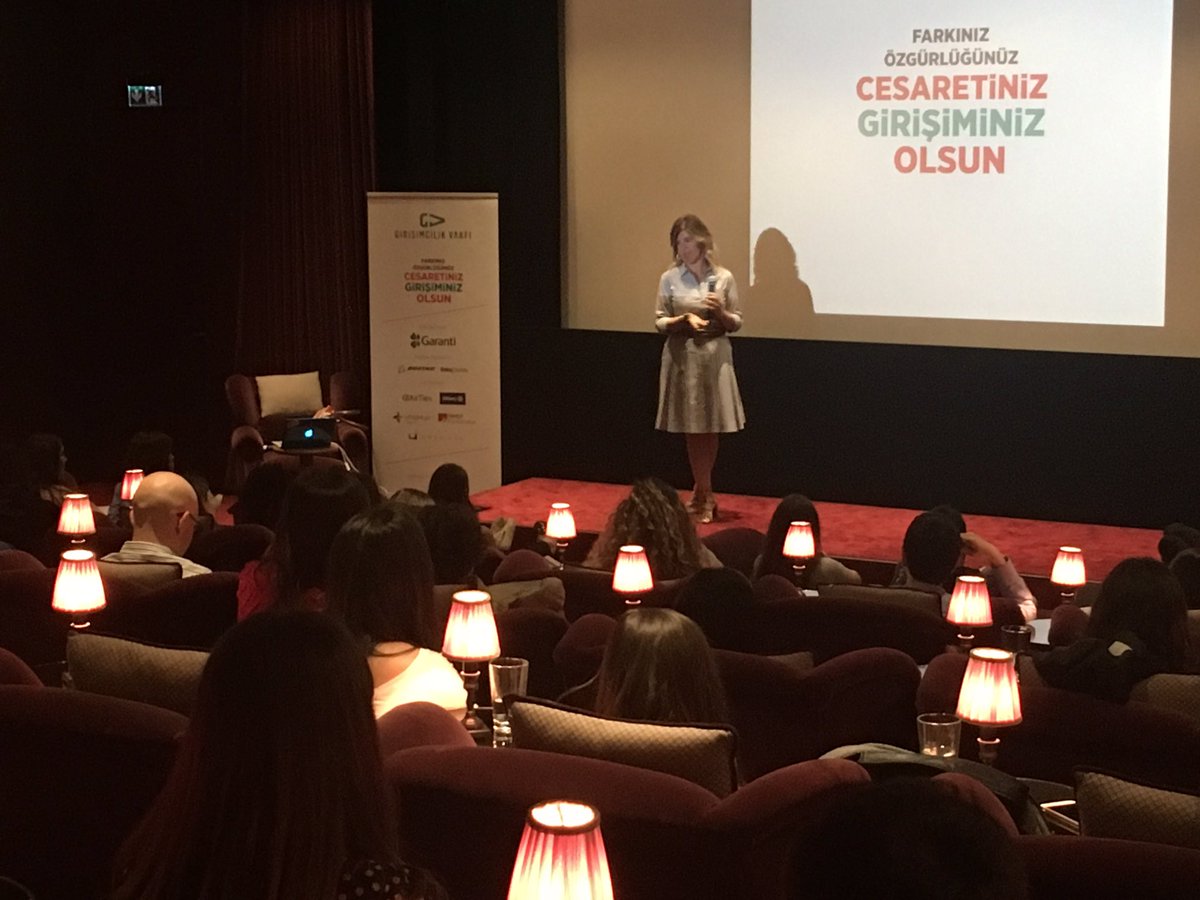 girvak's tweet photo. #fellowup @gamzecizreli 'nin tecrübe ve hikayesini fellowlarla paylaşmasıyla başladı. #fellow100 https://t.co/OoAmHZnllB