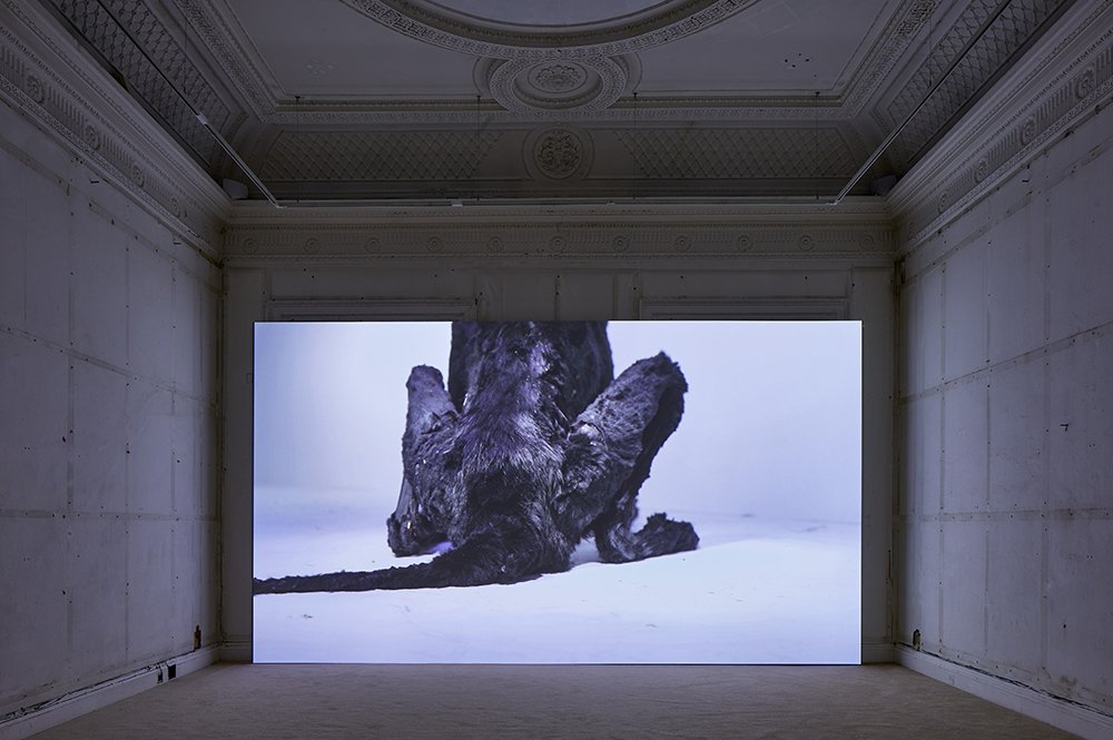 Artworks_London's tweet photo. Stuart Middleton's excellent show 'Beat' at @ICALondon. Read our review by @talbot_lynton here: https://t.co/Ny6hpoP9gi #StuartMiddleton https://t.co/DBgYXPahMH