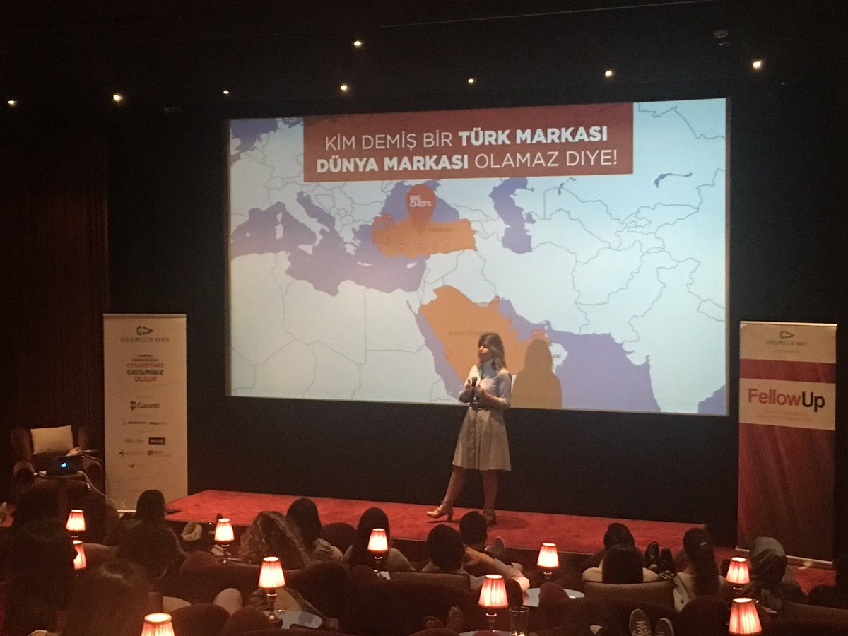 girvak's tweet photo. #fellowup 'ta @gamzecizreli  @bigchefscafe hikayesini anlatıyor. #fellow100 https://t.co/vy7dp8mKNB