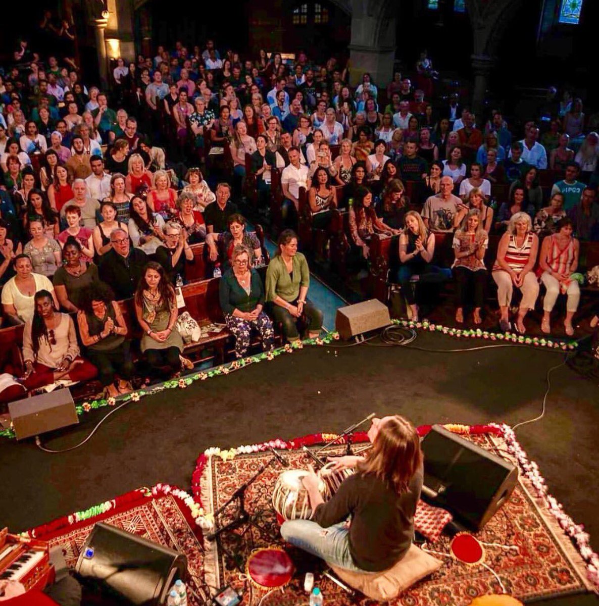 ArjunBruggeman's tweet photo. #London #KrishnaDas #Kirtan #Tablas @UnionChapelUK @mbsfestival https://t.co/V6LyGDTwJg