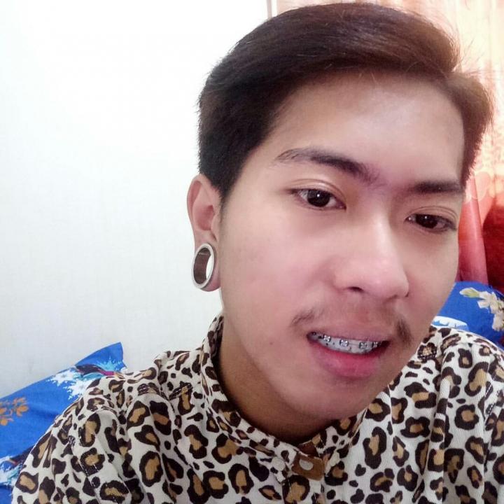 Aprindoo_ tweet picture