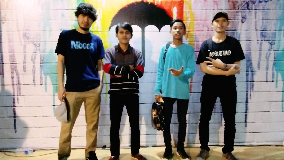 semoga kalian sukses kalo kita gak saling ketmu lagi kawan