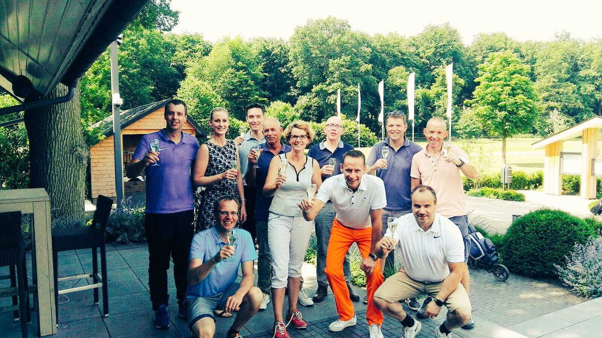 De eerste groep van @degraafschap Golfacademie is geslaagd!! Succes voor de donderdag en vrijdag groep deze week!! <a href="/GolfBorghees/">Golfplatz Borghees</a>