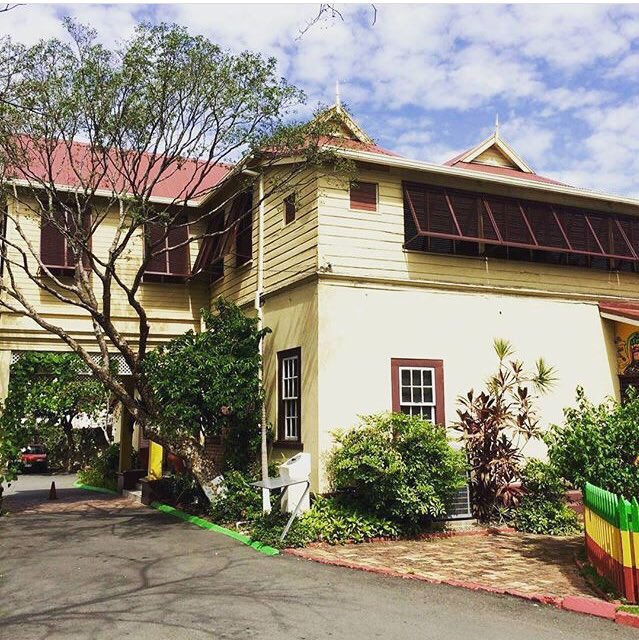 bobmarleymuseum's tweet image. Sun is shining, weather is sweet! Your #MarleyExperience awaits you