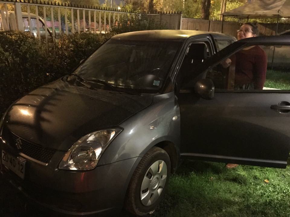 agrolate's tweet image. Favor compartir. Robaron auto a mi pareja. Suzuki swift año 2006 patente zu4012 #autosos #auto #zu4012 @Cooperativa @biobio
