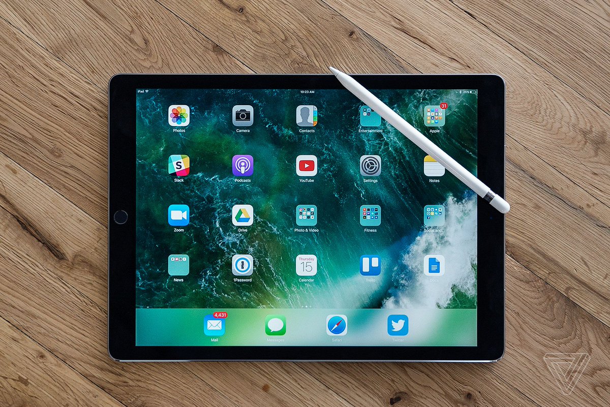 verge's tweet image. iPad Pro 12.9 review: a great iPad, one I won’t buy theverge.com/2017/6/20/1582…