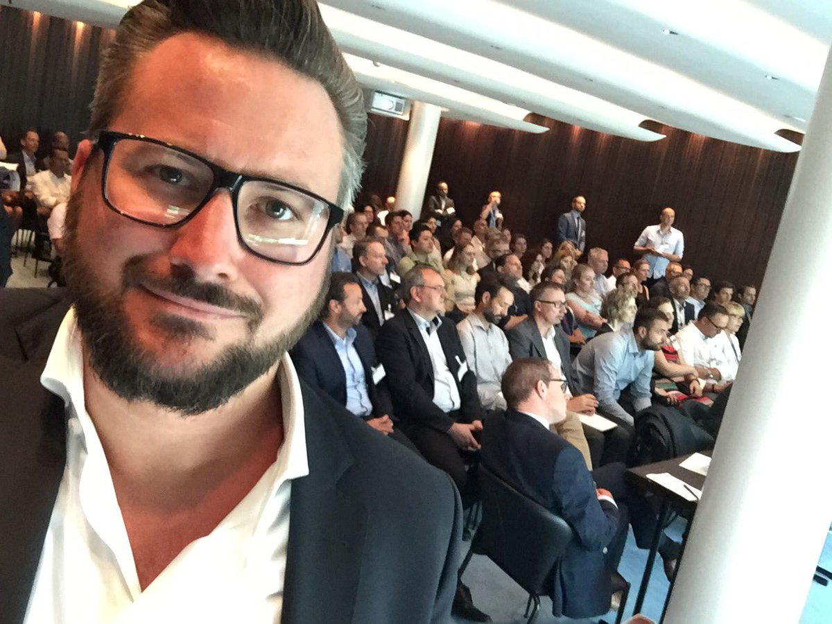 content braucht reichweite - der saal ist voll. ready for my speach #adringo #SMK17 #nativeadvertising