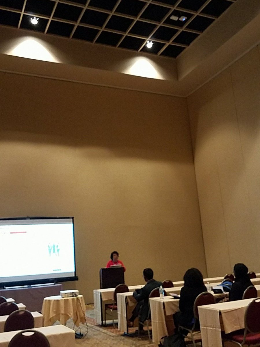 MaverickTaaS's tweet image. Rachael talking End User Adoption in the #Cloud #interact17