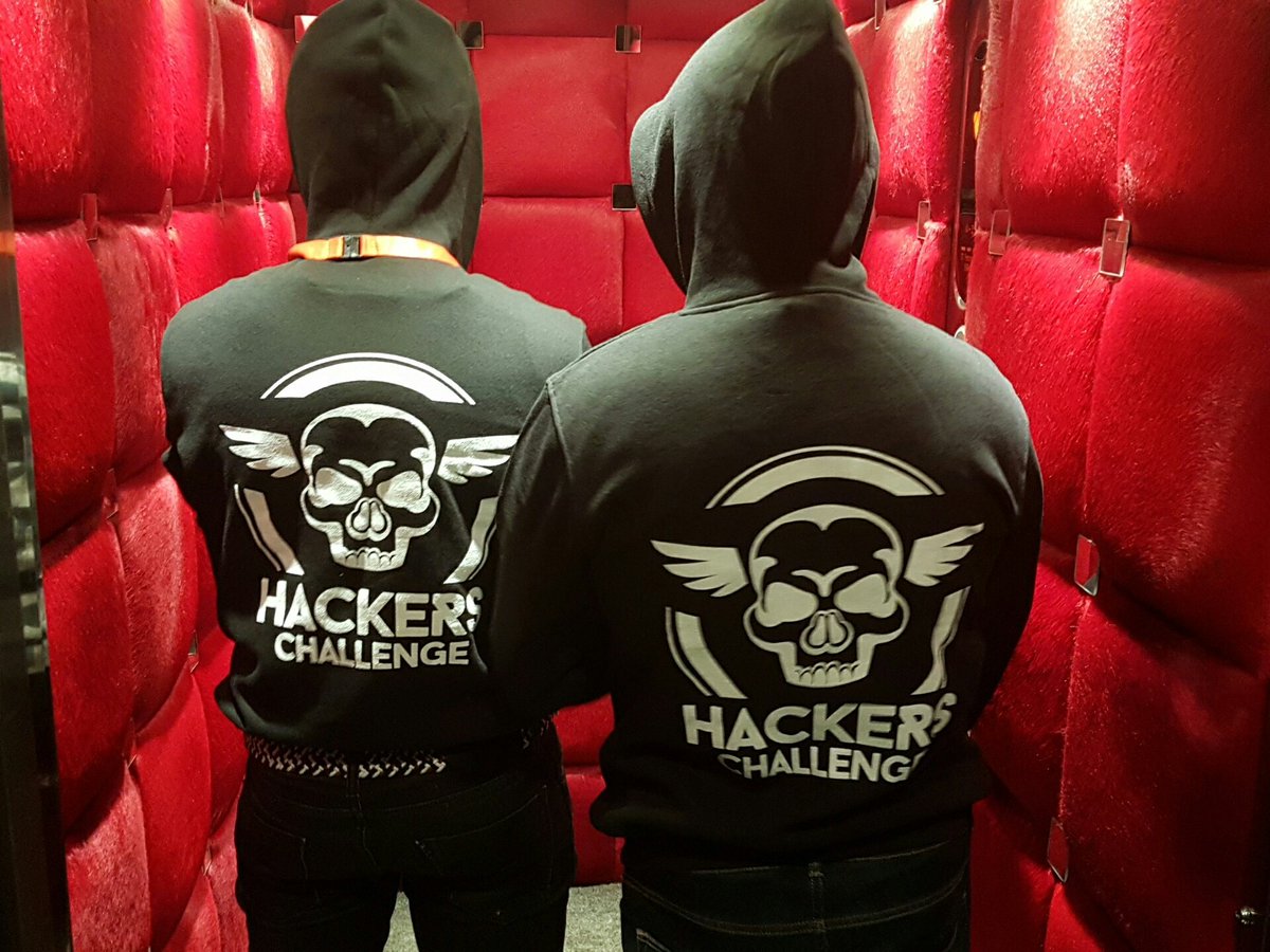 _SaxX_'s tweet image. Fin prêts pour le #hackersChallenge cc @radware @Damien_Bancal #ProtocolZataz @Notfound404__ #Paris