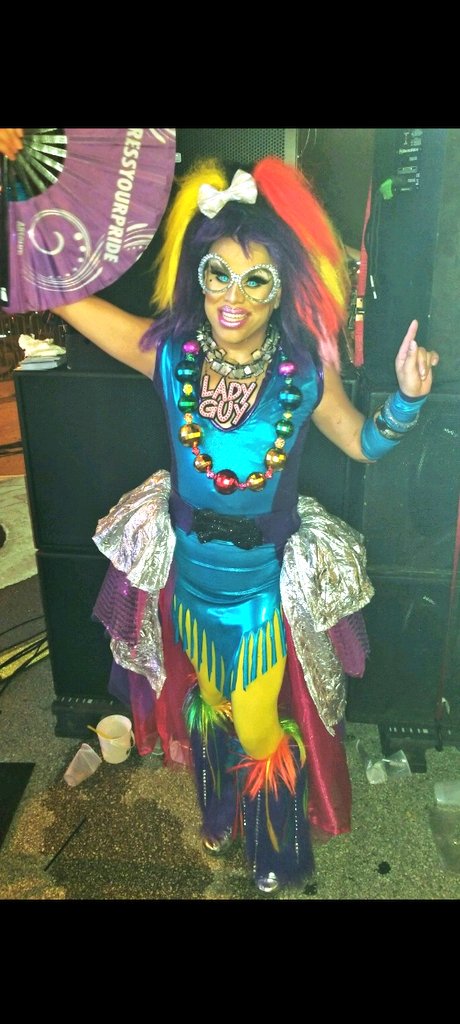 ladyguy1's tweet photo. Stonewall Pride at The Manor.
#pride #drag #ladyguy #dragqueen #rainbows #wiltonmanors #lgbt #gay #theManor #manorcomplex https://t.co/JdgiU9l8Tv