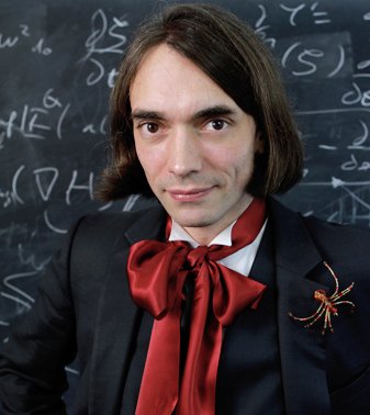 AsHairTEACAS's tweet image. franchement je fais un délit de facies et de style... mais Cedric Villani il me fait un peu peur 😂 #Nightmare #SpiderMath #Villani