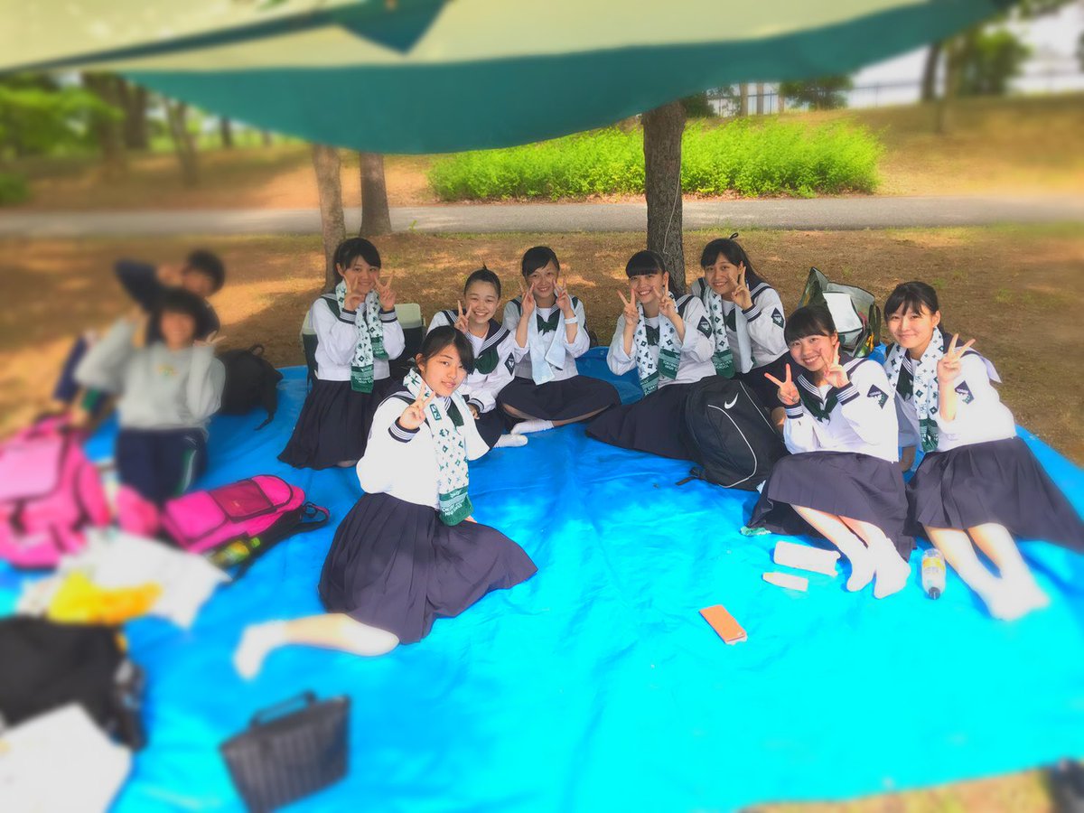 6月18日(日) 陸上部さんの東北大会応援に行ってきました！他校を応援し合う選手の皆さんが素敵で感動しました😭これはチアリーダーにも大切な要素のひとつです！私達も学ぶことがたくさんありました。陸上部の皆さん、インターハイも頑張ってください！