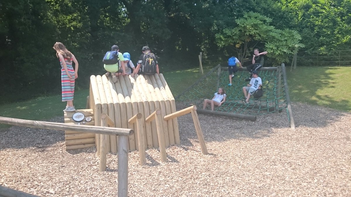 StMarysSchRicky's tweet photo. Year Six are enjoying Robin Hill in the sun. https://t.co/PqEJHHhDLK