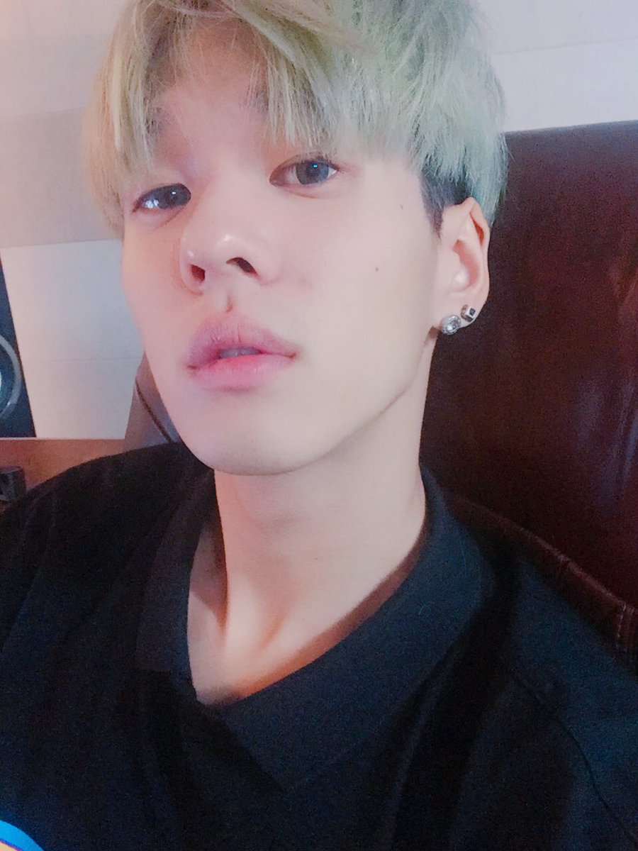 imfact_twt's tweet photo. #웅재 #이프 https://t.co/ojaiKEUBHd