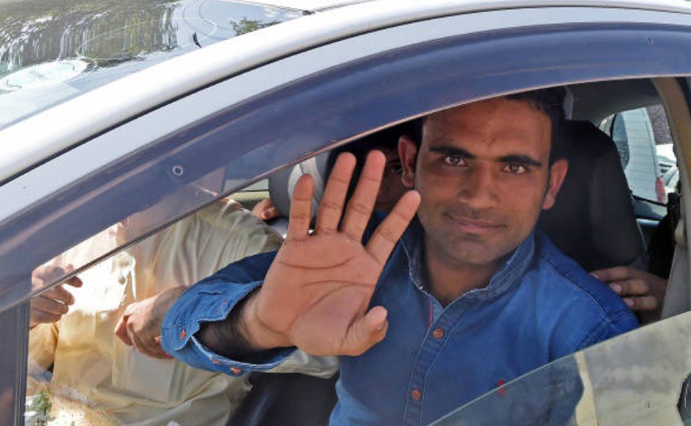 officialhassam's tweet image. Fakhr-e-Pakistan @FakharZamanLive 

#ChampionsBackHome