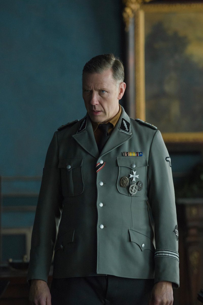 映画 ヒトラーを欺いた黄色い星 در توییتر 本作でナチス親衛隊大将を演じた ミカエル パーシュブラント ナチスの軍服が決まりすぎてます ナチス ミカエル パーシュブラント
