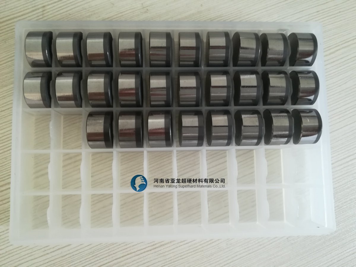 Yalongdiamond's tweet photo. Our product: PDC Polycrystalline diamond compact for oil drilling, made of our own diamond powder #PDC #diamondpowder https://t.co/0JLsWapZmg