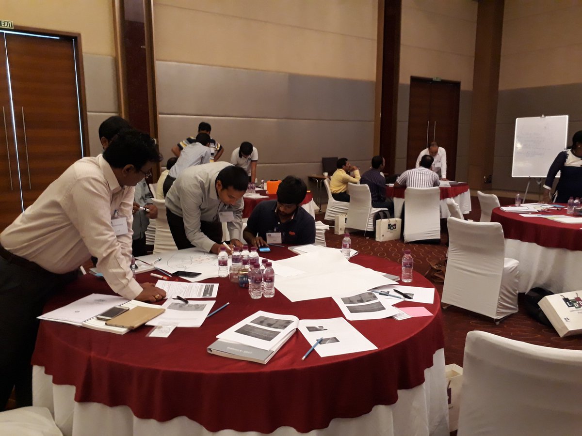 latavalluri's tweet photo. #LDPFY18 Peer group activity,#creativity#collaboration great team work https://t.co/RPxiBCTYHp