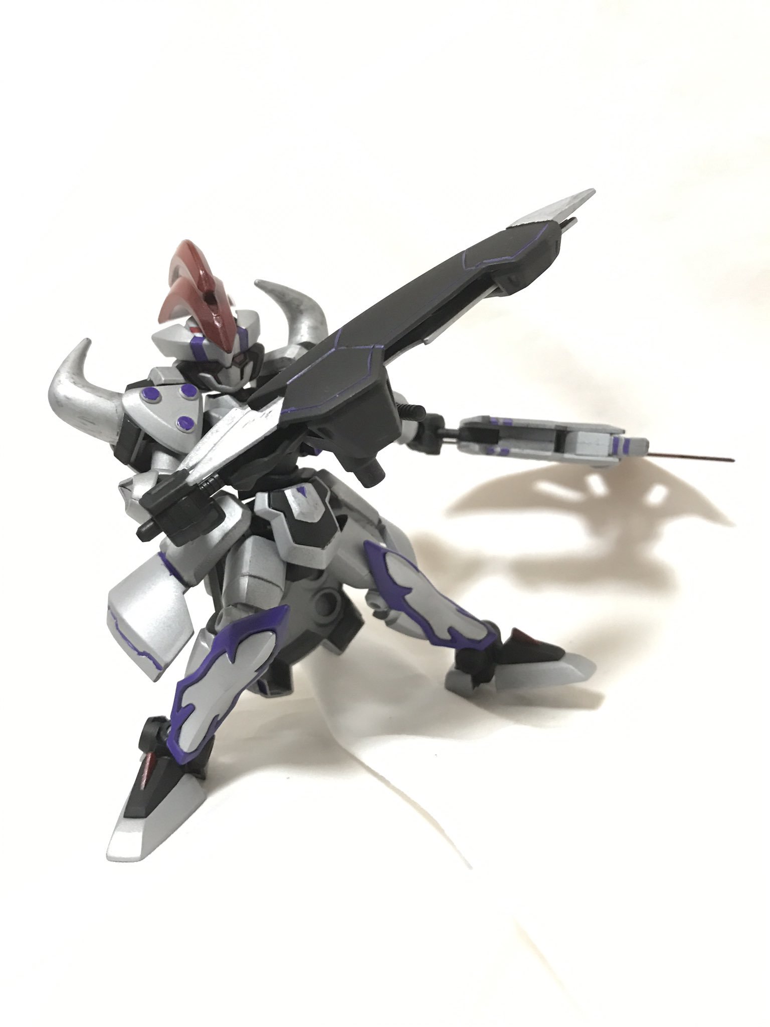 てーさん Tkc 喪中 در توییتر 武器は斧 鎌 銃として使える Sブラスター 剣は盾に収納した状態で殴ることも Lbx Lbxビルドファイターズ