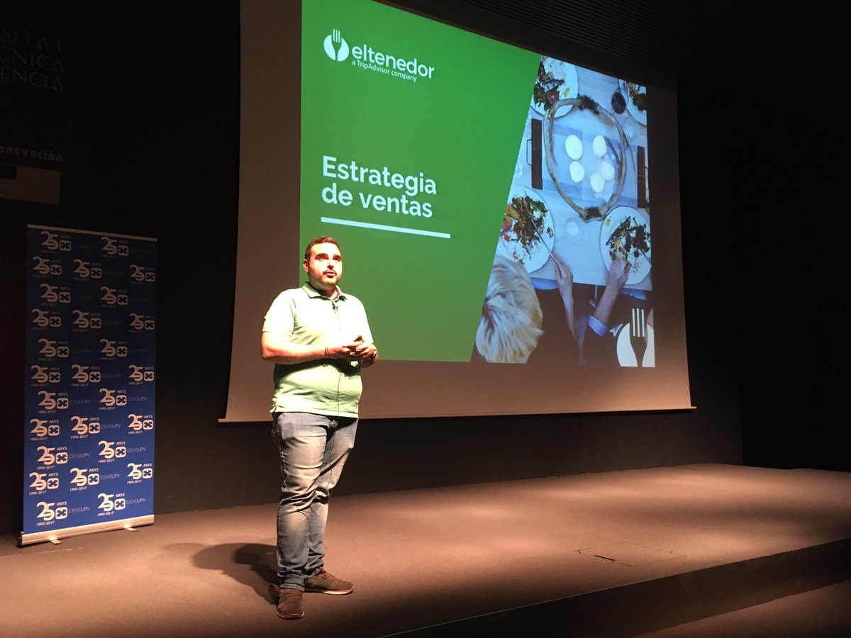 A por la segunda conferencia del día 🙌 con <a href="/DarioMendezF/">Darío Méndez Fernández</a> Cofundador de <a href="/eltenedor/">ElTenedor</a> 
#CampusStartUPV by <a href="/seedrocket/">SeedRocket</a> 

<a href="/interactivosnet/">Interactivos</a> <a href="/UPV/">Universitat Politècnica de València</a>