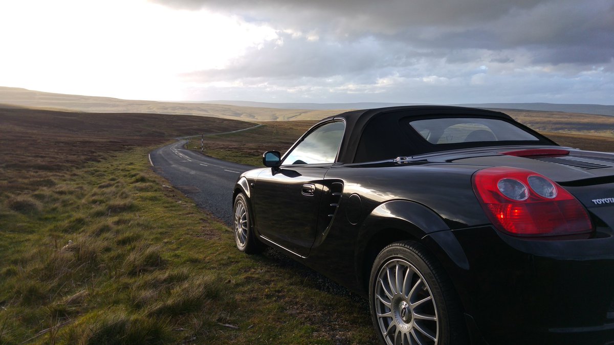 trickydicky1138's tweet photo. @ChrisKnottIns #mr2roc #showshine2017 https://t.co/UKkoFCh5sP